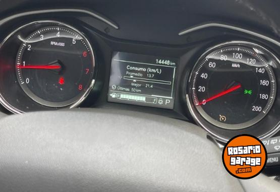 Autos - Chevrolet Onix Premier 2025 Nafta 14000Km - En Venta