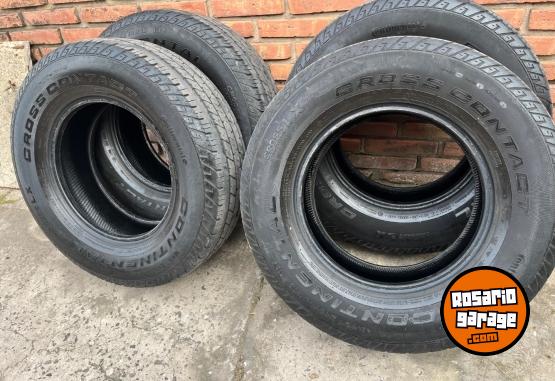 Accesorios para Autos - Cubiertas 245/70/16 Continental en muy buen estado - En Venta