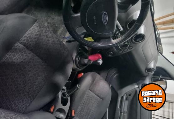 Autos - Ford Fiesta 2006 Nafta 105000Km - En Venta