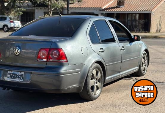 Autos - Volkswagen Bora 2.0 2009 Nafta 180000Km - En Venta