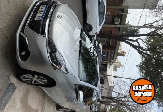 Autos - Peugeot 208 2016 Nafta 76000Km - En Venta