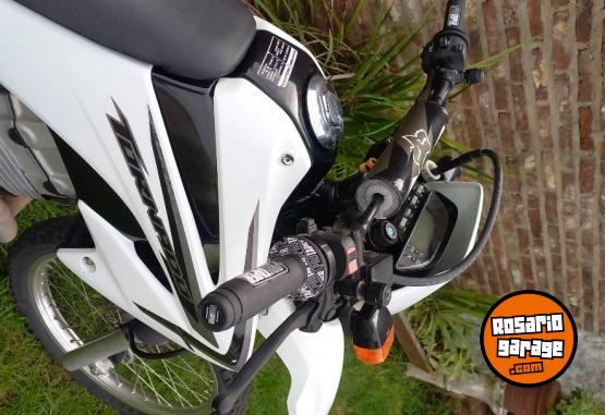 Motos - Honda Tornado 250 2017 Nafta 26000Km - En Venta