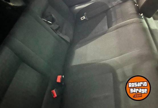 Autos - Volkswagen Bora 2011 Diesel 245000Km - En Venta