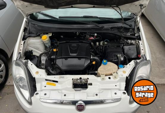 Autos - Fiat PUNTO ESSENSE 1.6 2014 Nafta 155000Km - En Venta