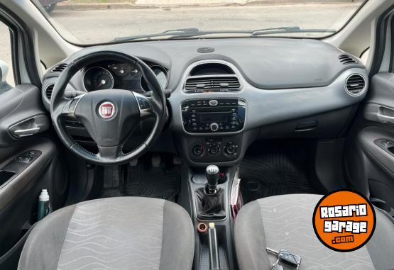 Autos - Fiat PUNTO ESSENSE 1.6 2014 Nafta 155000Km - En Venta
