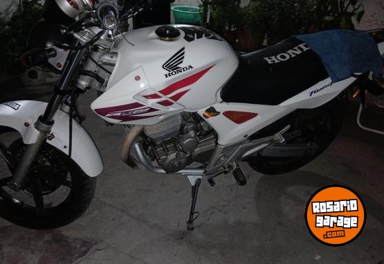 Motos - Honda Twister 250 cc 2012 Nafta 11111Km - En Venta