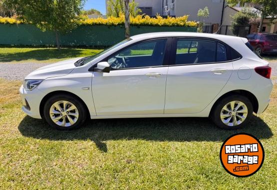 Autos - Chevrolet Onix 2021 Nafta 99800Km - En Venta