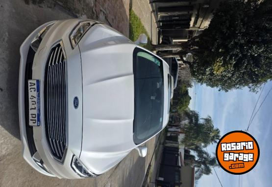 Autos - Ford Titanium 2018 Nafta 59350Km - En Venta