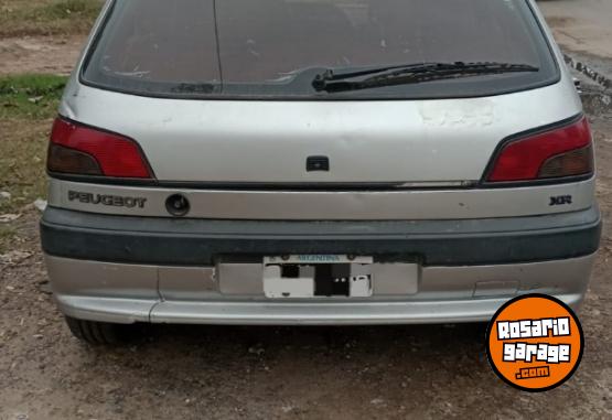 Autos - Peugeot 306 xr 1997 Nafta 240000Km - En Venta