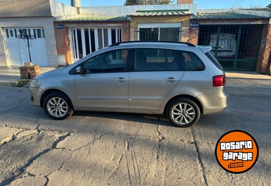 Autos - Volkswagen Suran 2012 GNC 165000Km - En Venta