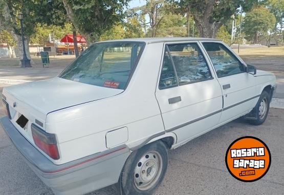 Autos - Renault 9 GTL 1993 Nafta 142000Km - En Venta