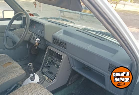 Autos - Renault 9 GTL 1993 Nafta 142000Km - En Venta