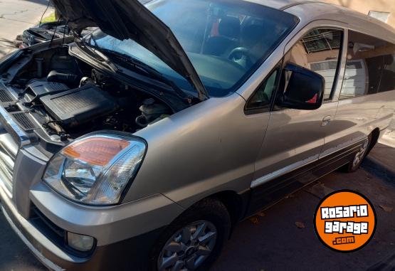 Utilitarios - Hyundai H1 2007 Diesel 420000Km - En Venta