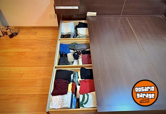 Hogar - CAMA QUEEN CON 6 CAJONES + RESPALDAR + MESAS DE LUZ + COLCHÓN - En Venta