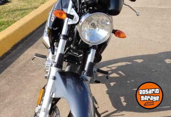Motos - Yamaha YBR 250 2015 Nafta 36000Km - En Venta