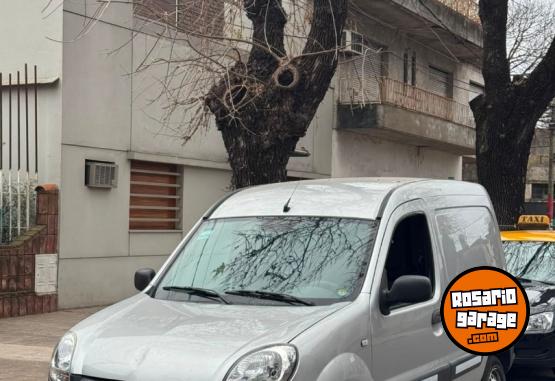 Utilitarios - Renault Kangoo 2018 Nafta 170000Km - En Venta