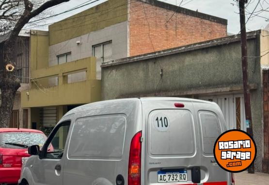 Utilitarios - Renault Kangoo 2018 Nafta 170000Km - En Venta
