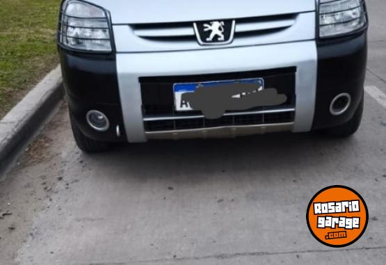 Utilitarios - Peugeot Partner 2018 Diesel 114000Km - En Venta