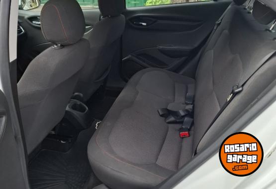 Autos - Chevrolet Onix ltz 2016 Nafta 102000Km - En Venta