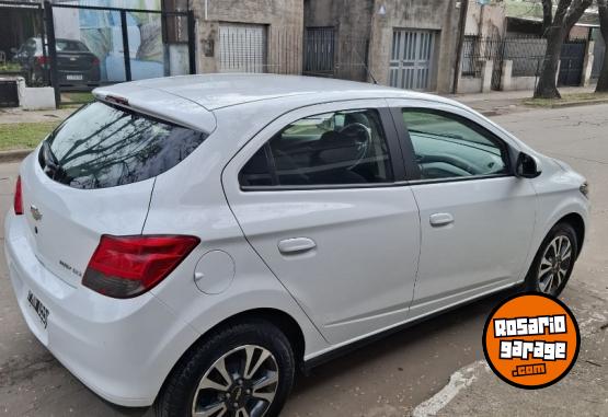 Autos - Chevrolet Onix ltz 2016 Nafta 102000Km - En Venta