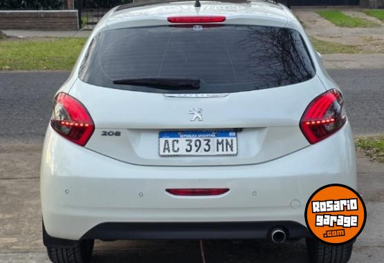 Autos - Peugeot 208 2018 Nafta 90000Km - En Venta