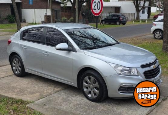 Autos - Chevrolet Cruze 2015 Diesel 140000Km - En Venta