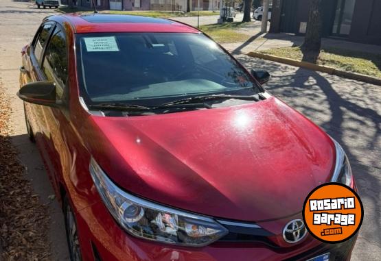 Autos - Toyota Yaris 2021 Nafta 100000Km - En Venta