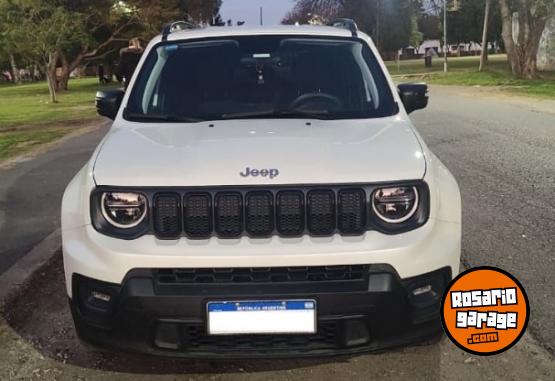 Camionetas - Jeep RENEGADE 2024 Nafta 18000Km - En Venta