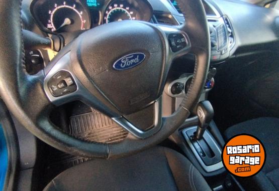 Autos - Ford Fiesta SE Power shif 2017 Nafta 60000Km - En Venta