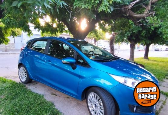 Autos - Ford Fiesta SE Power shif 2017 Nafta 60000Km - En Venta