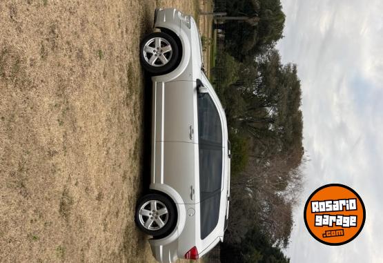 Camionetas - Dodge Journey 2010 Nafta 196000Km - En Venta