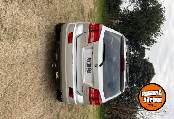 Camionetas - Dodge Journey 2010 Nafta 196000Km - En Venta