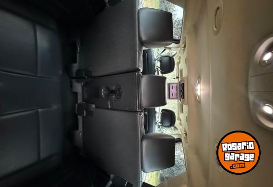 Camionetas - Dodge Journey 2010 Nafta 196000Km - En Venta