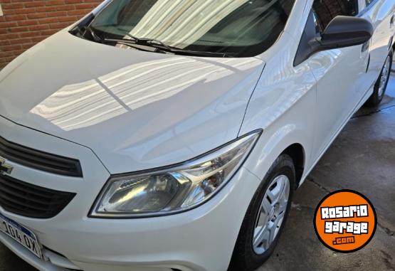 Autos - Chevrolet Prisma JOY 2017 Nafta 96000Km - En Venta