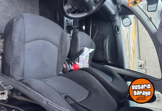 Autos - Peugeot 206 2008 Diesel 235000Km - En Venta