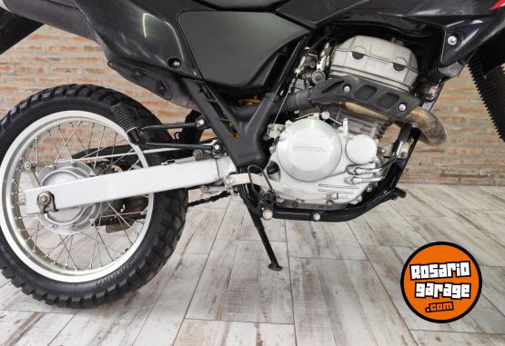Motos - Honda Xr Tornado 2016 Nafta 9500Km - En Venta