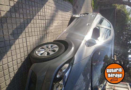 Autos - Chevrolet Onix Joy 2021 Nafta 40400Km - En Venta