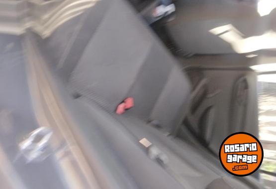 Autos - Chevrolet Onix Joy 2021 Nafta 40400Km - En Venta