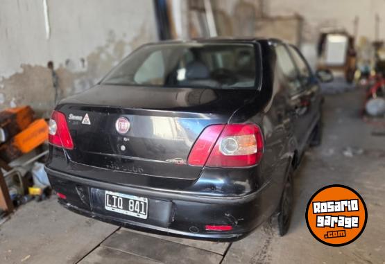 Autos - Fiat Siena 2012 GNC 400000Km - En Venta