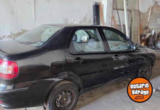 Autos - Fiat Siena 2012 GNC 400000Km - En Venta
