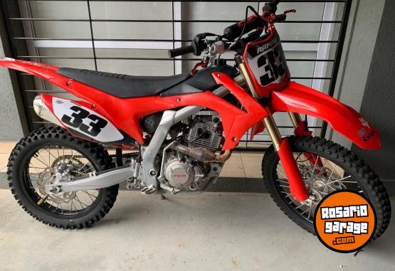 Motos - RVM CZ 250 T PRO 2025 Nafta 700Km - En Venta