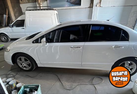 Autos - Honda Civic 2008 Nafta 180000Km - En Venta