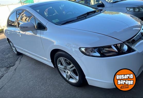 Autos - Honda Civic 2008 Nafta 180000Km - En Venta