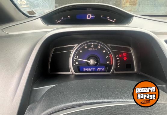 Autos - Honda Civic 2008 Nafta 180000Km - En Venta