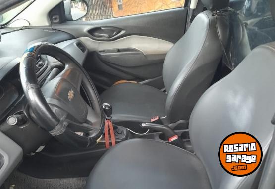 Autos - Chevrolet Prisma 2019 GNC 195000Km - En Venta