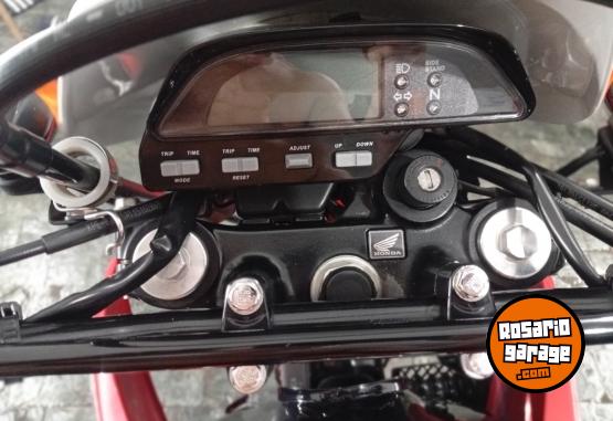 Motos - Honda Tornado 2015 Nafta 17000Km - En Venta