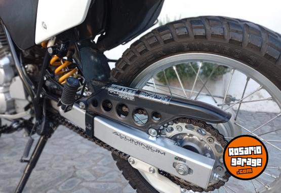 Motos - Honda Tornado 2015 Nafta 17000Km - En Venta