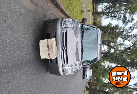 Utilitarios - Citroen CITROEN BERLINGO 2018 Diesel 80900Km - En Venta