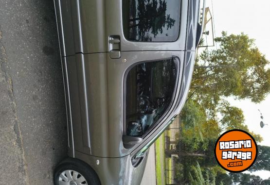 Utilitarios - Citroen CITROEN BERLINGO 2018 Diesel 80900Km - En Venta