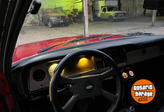 Autos - Ford 80 1983 Nafta 999999Km - En Venta